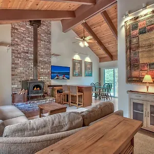 Cozy Tahoe Cabin Heavenly & Lakefront Holiday home South Lake Tahoe